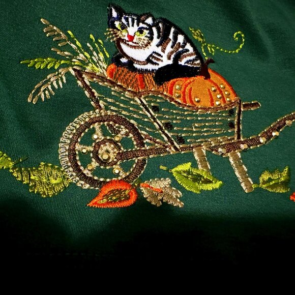 Alfred Dunner Womens Garden Gate Border Top Sz 2X Embroidered Cats Pumpkins NEW - Picture 7 of 9